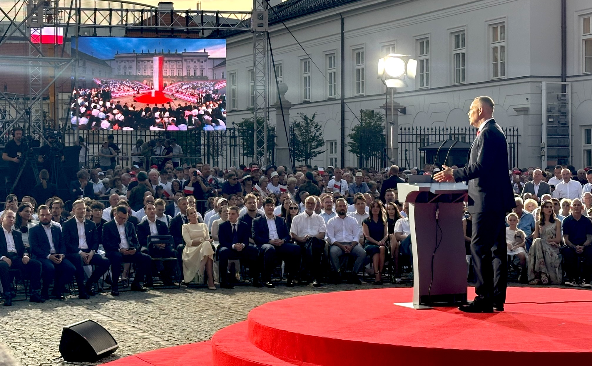 sondaż Karol Nawrocki