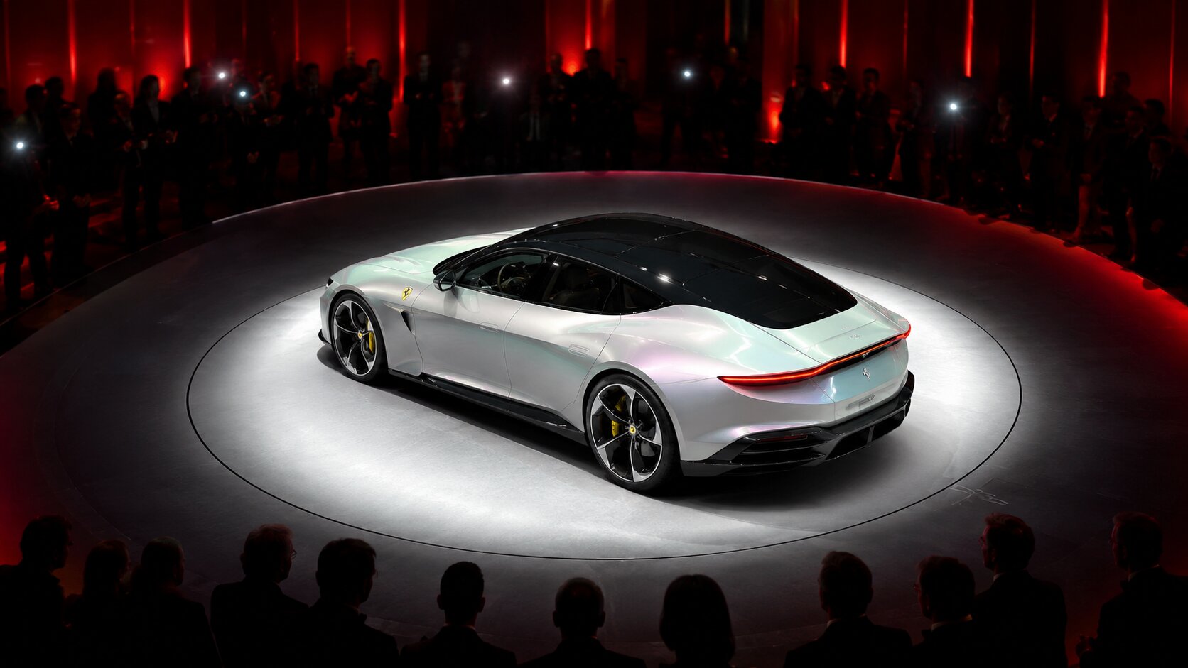 pierwsze Ferrari Luce za 40 milionów dolarów