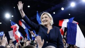 Marine Le Pen sondaż 2026