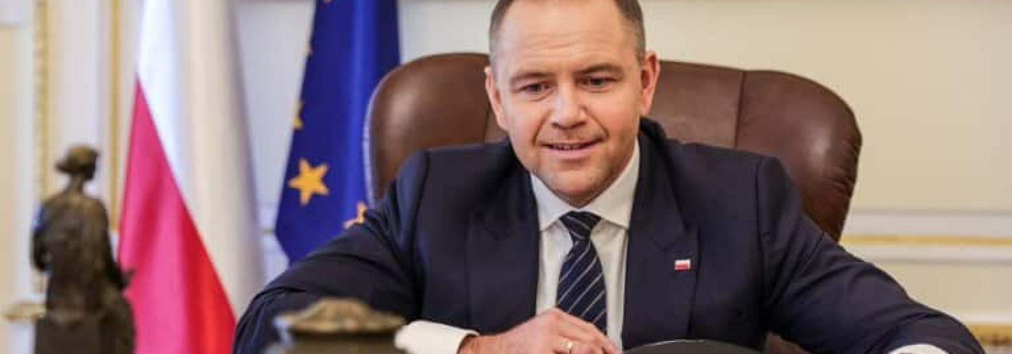 001_Prezydent_Karol_Nawrocki_rozmowa_telefoniczna_20250813_MWB21741-768x512