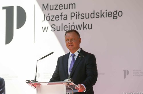 007_para_prezydencka_muzeum_pilsudskiego_sulejowek_20200814_smb_0725