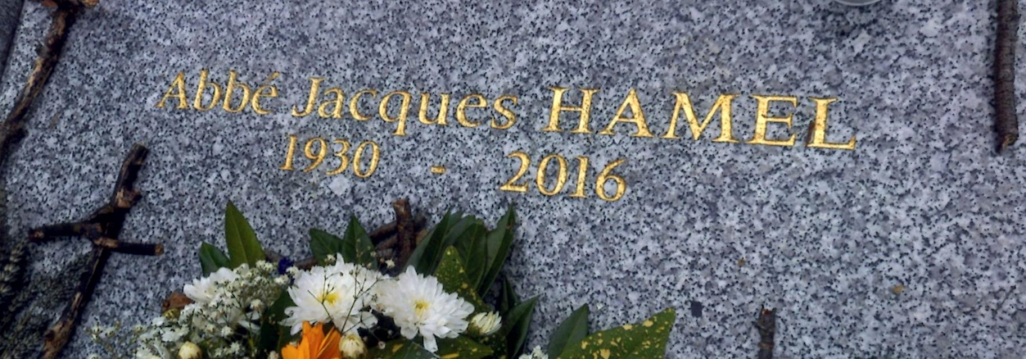 Tombe_de_Jacques_Hamel